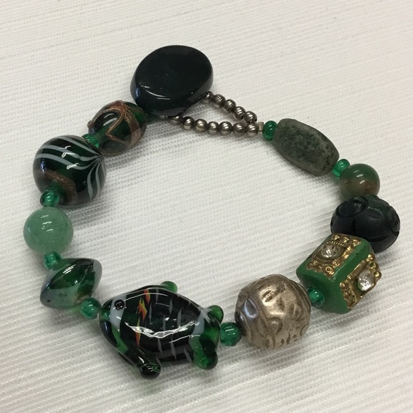 Darling Green & Black Bracelet - Picture 2 of 5